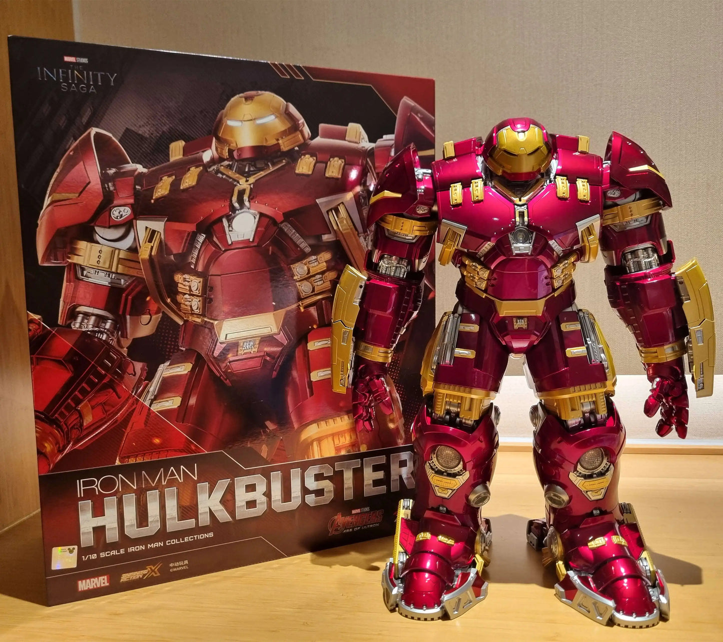 Figurka ZD Toys Iron Man MK44 Hulkbuster – LED, 36 cm