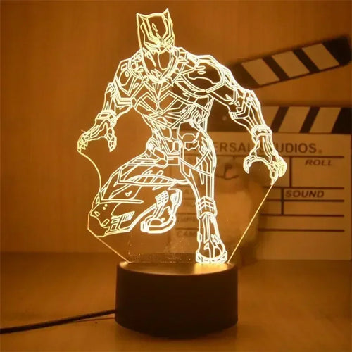 Lampă LED Avengers Black Panther - Ghemuit 3D 18cm