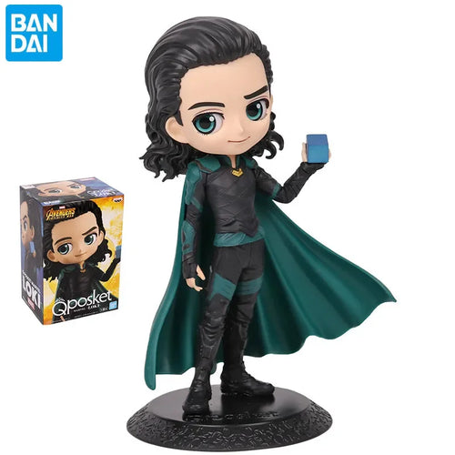Loki figura – zöld köpeny, Tesseract