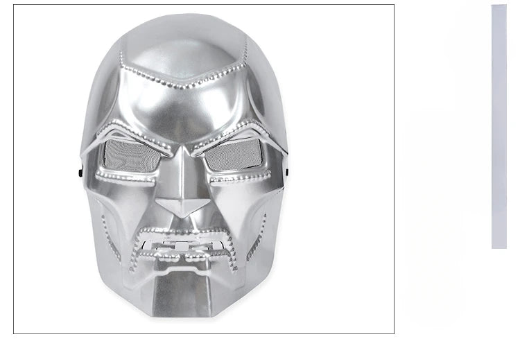 Kostým Doctor Doom - stříbrný overal s brněním a černým pláštěm