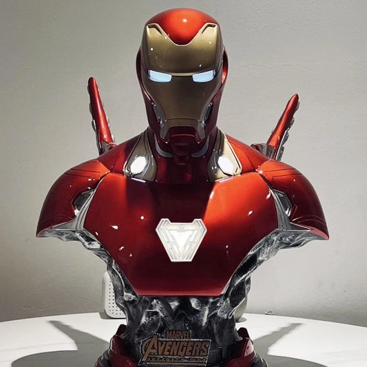 Svítící pryskyřičná busta Iron Man MK50 – černý mramorový podstavec