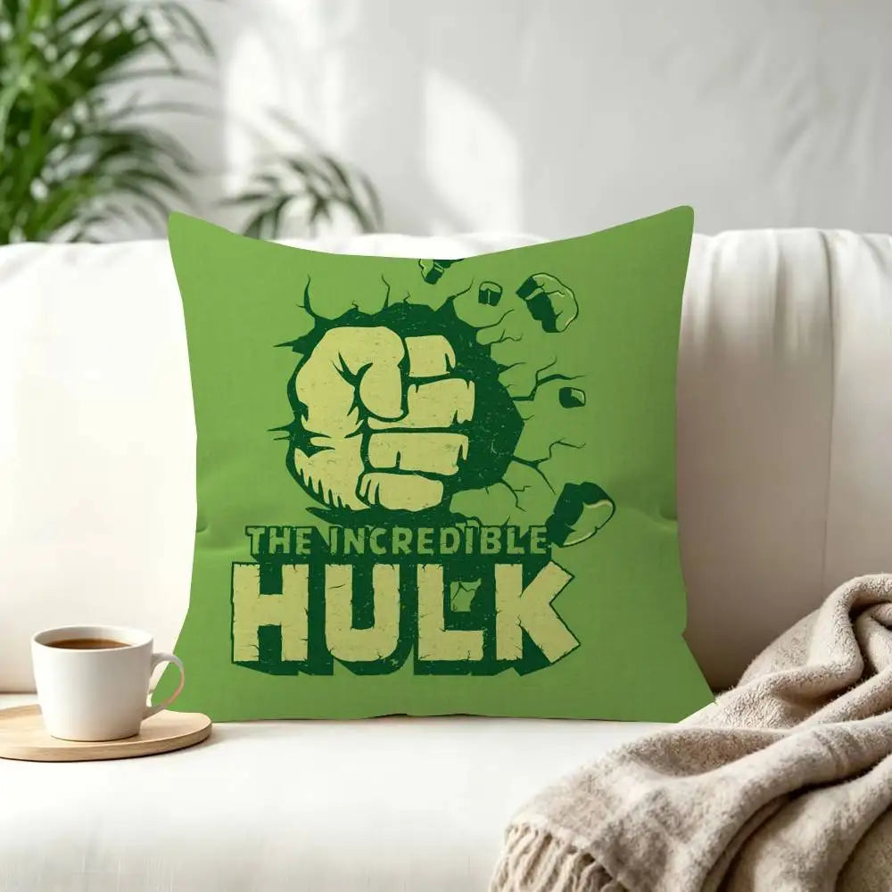 Hulk-pudebetræk – Næve, der bryder gennem muren