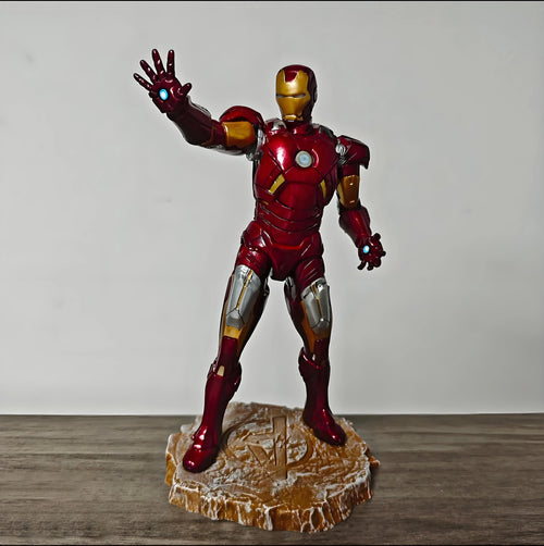 Statuetă Avengers Iron Man – Colecția PVC 23cm