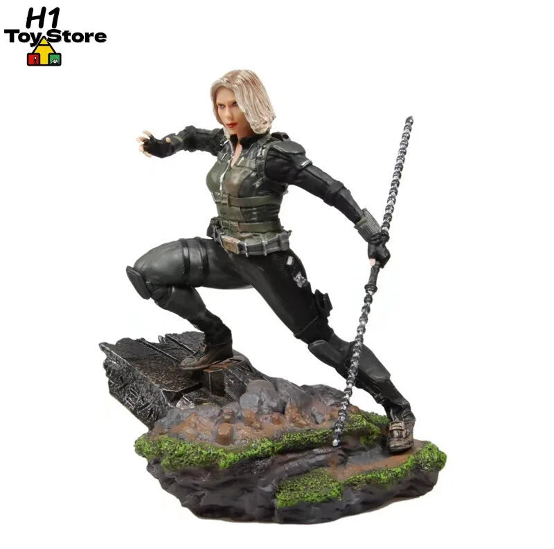 Avengers Black Widow-staty – scen 1/10 i samlarförpackning