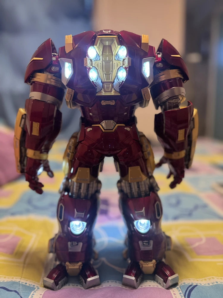 Figurină ZD Toys Iron Man MK44 Hulkbuster – LED, 36 cm