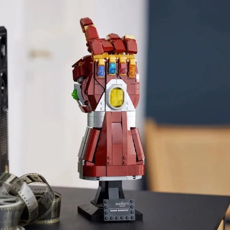 Avengers Nano Gauntlet-byggsats – Infinity Gauntlet, 675 delar