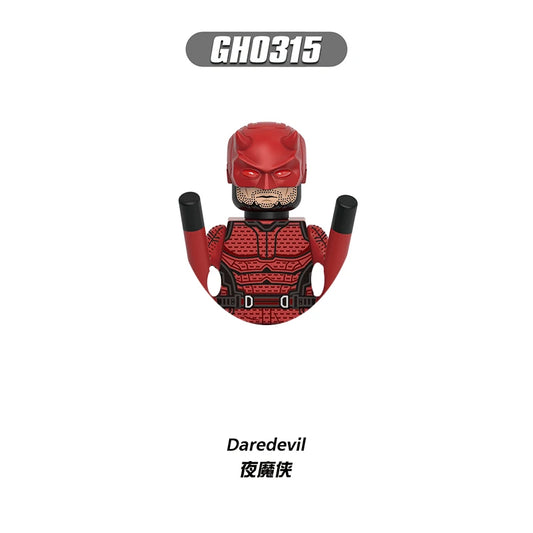 Building Blocks Daredevil figura – piros öltözet, botokkal