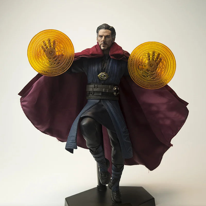 Bosszúállók Doctor Strange-szobor – cserélhető kezekkel, 1:6 méretarány