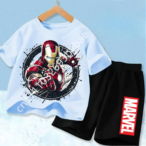 Dětské tričko Avengers Iron Man – ledově modrý komplet s černými šortkami