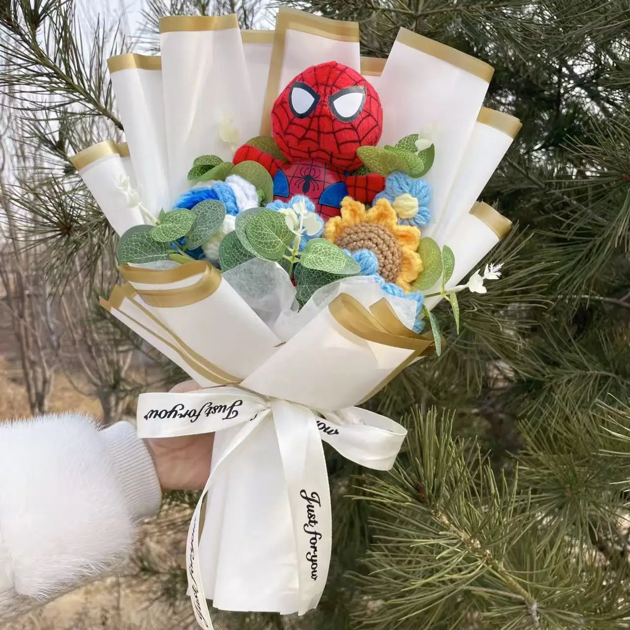 Avengers Spider-Man-buket – håndlavet gave med tøjdyr