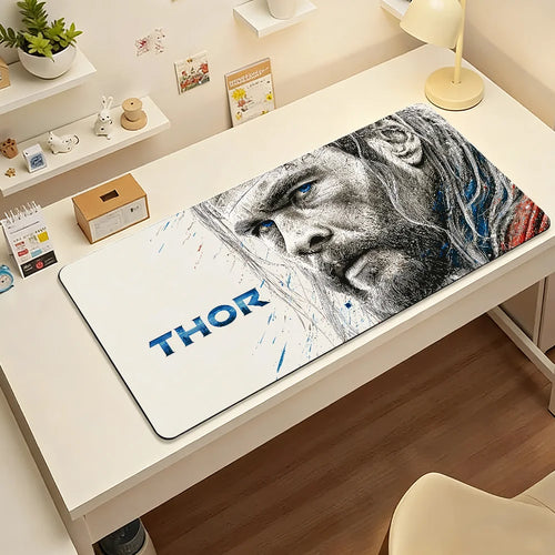 Thor egérpad – Vázlatportré