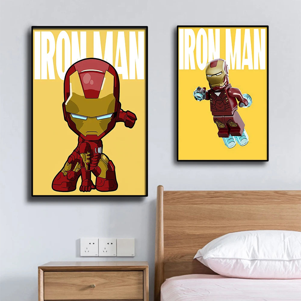Plakát Avengers Iron Man – styl Chibi, žluté pozadí