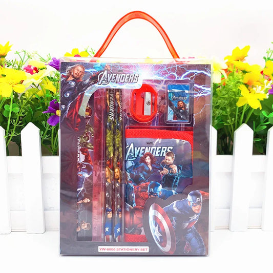 Set școlar Avengers – Gumă, ascuțitoare și carnețel