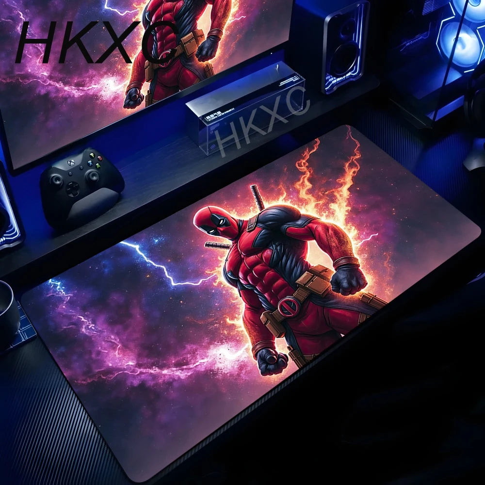 Musemåtte Marvel Deadpool – Lilla tågeflammer
