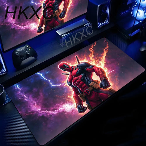 Musemåtte Marvel Deadpool – Lilla tågeflammer
