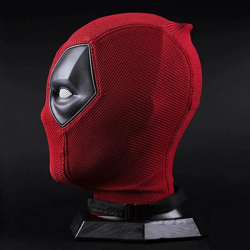 Deadpool-cosplaymask med huva – heltäckande i rött och svart tyg