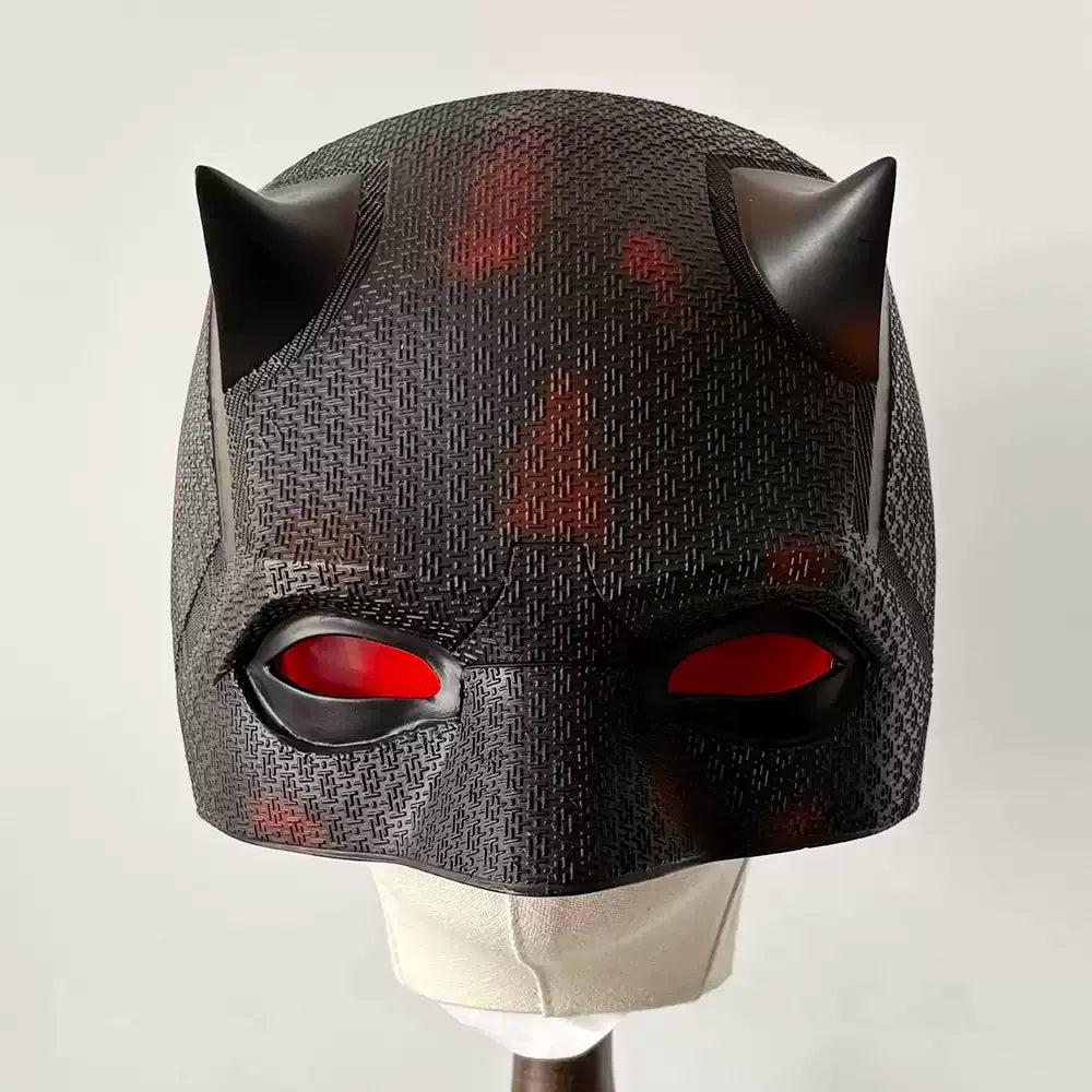Cosplay maska Daredevila – Born Again, helma s rohy