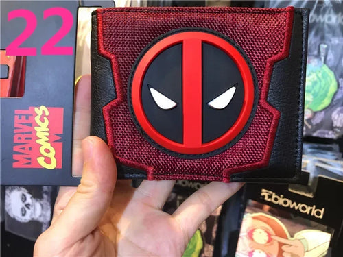 Peněženka Avengers Deadpool – červené plátno s 3D logem