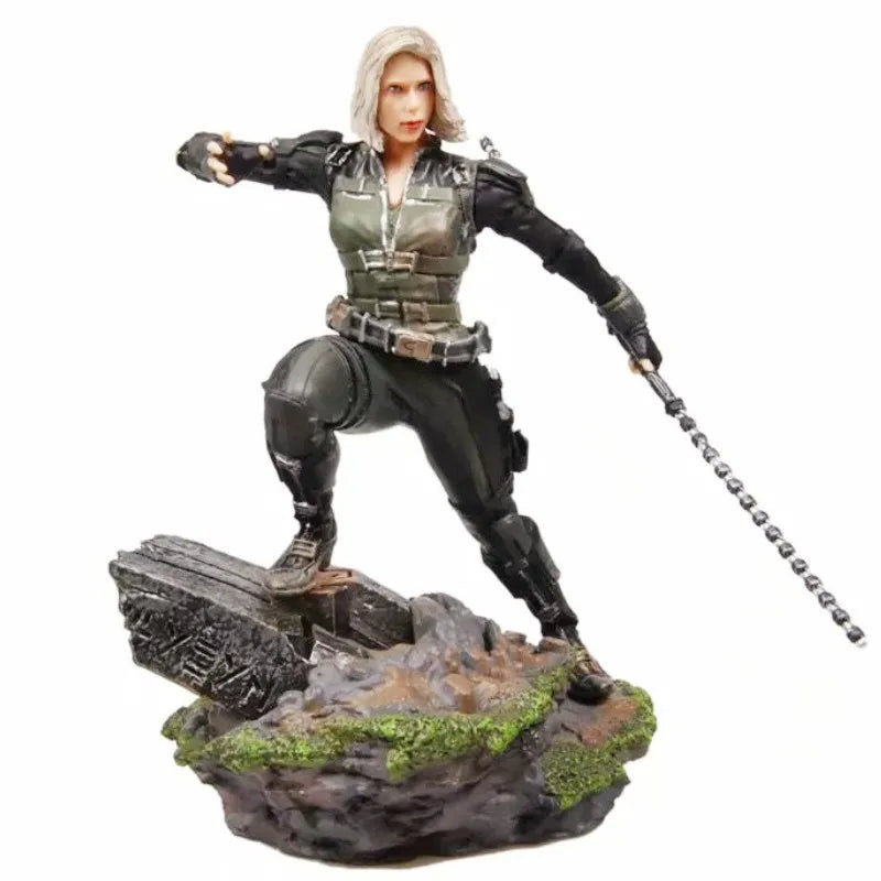 Figurka Avengers Black Widow – taktický oblek s bičem