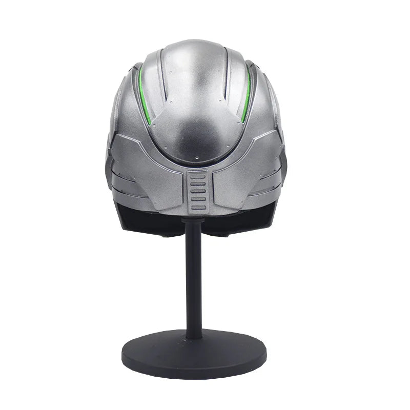 Doctor Doom-maske – sølvfarvet metalhjelm med kantet grønt design
