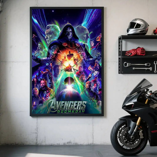 Affisch Avengers Doomsday – mörk design med Doctor Doom