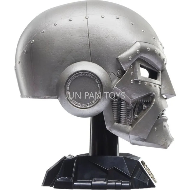 Casque de cosplay Doctor Doom – réplique premium en métal Marvel Legends
