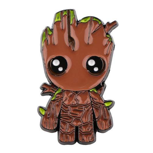 Kovový odznak Baby Groot – chibi brož s velkýma očima